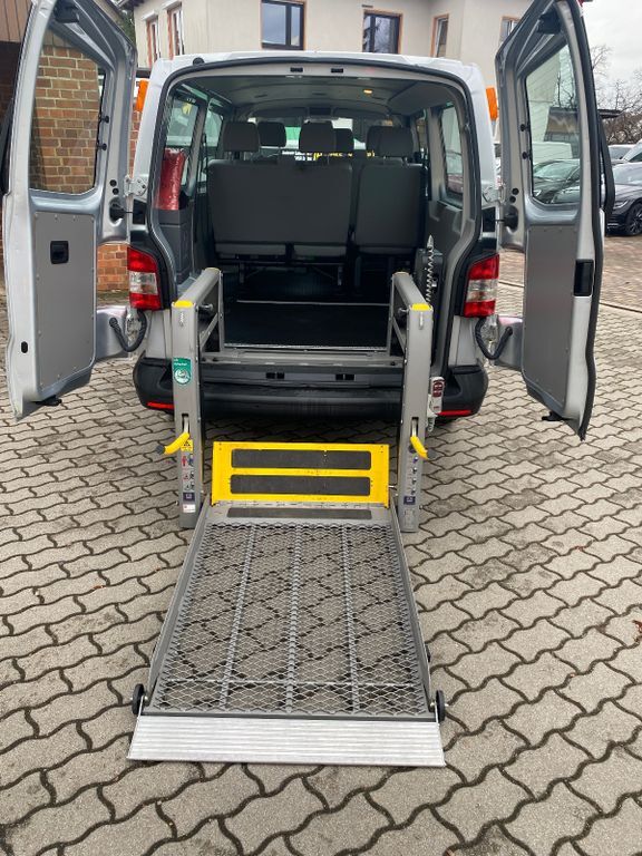 VW T5 Transporter 121.100 km 23.850 € Cottbus 03050