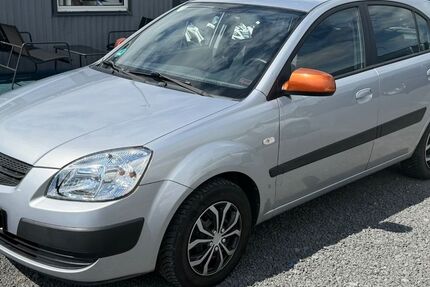 Kia Rio 113.000 km 1.688 &euro; Nidderau 61130