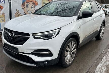 Opel Grandland (X) 215.445 km 11.299 &euro; München 81929