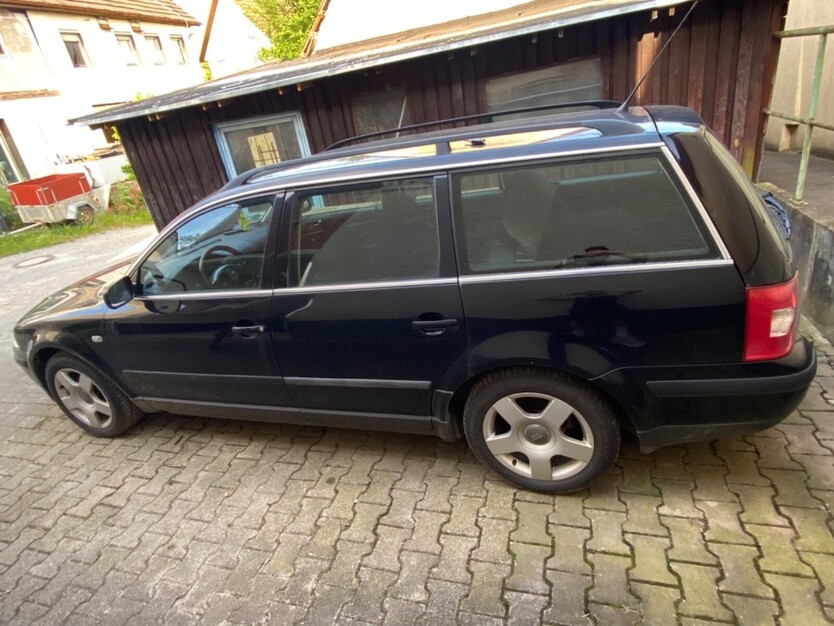 VW Passat 220.000 km 2.700 € Aspach 71546