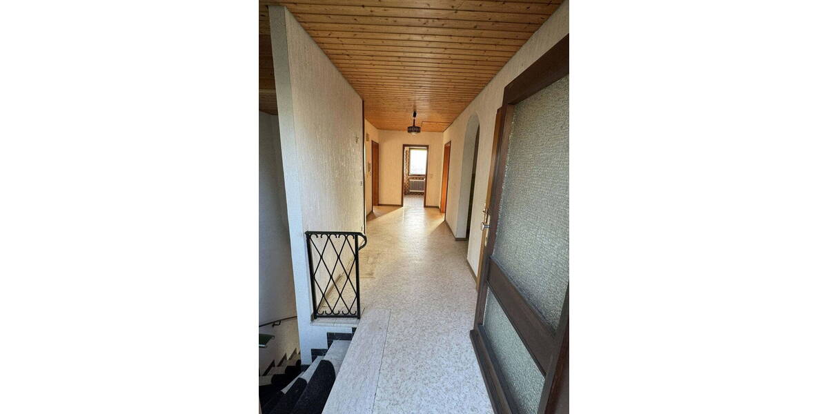 Einfamilienhaus Nidda - 6 Zimmer, 160 m&sup2;, 340.000&euro; | Angebot:26306906