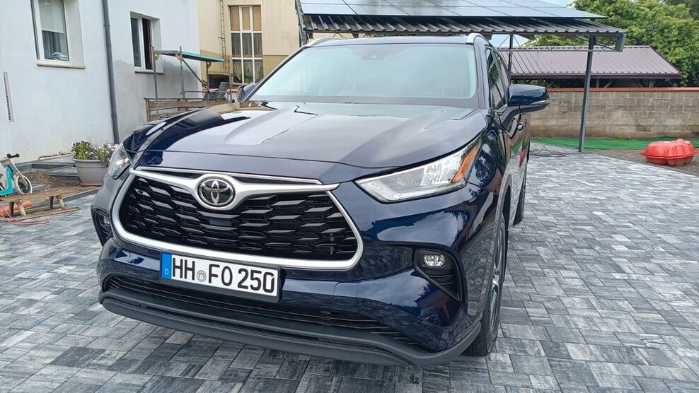 Toyota Highlander 22.000 km 41.000 € Hamburg 22549