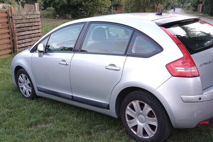 Citroen C4 163.000 km 2.299 &euro; Langen 63225