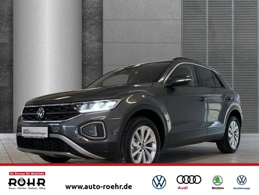 VW T-Roc 9.500 km 24.299 € Grafenau 94481