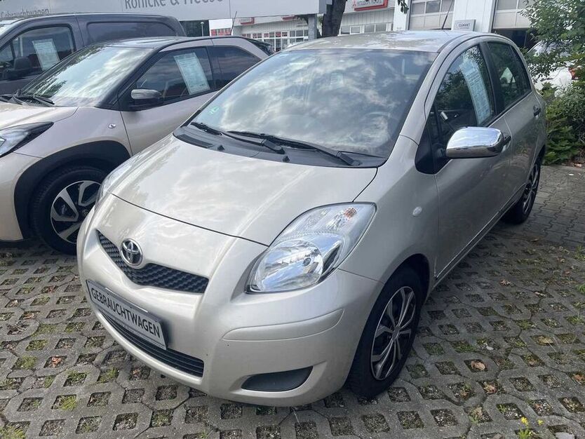 Yaris