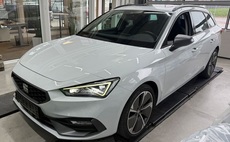 Seat Leon 118.809 km 19.980 € Schopfloch 91626