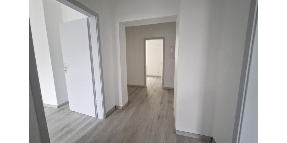 3-Raum-Wohnung mit neuem Tageslichtbad 3 zimmer