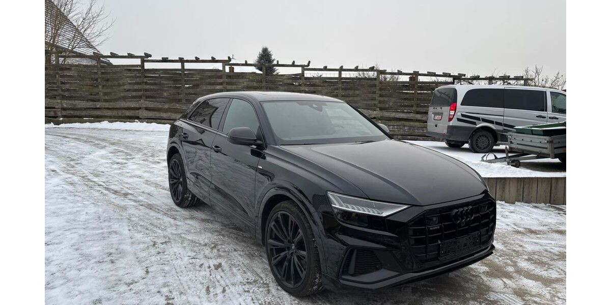 Audi Q8 5.950 km 78.500 &euro; Neustrelitz 17235