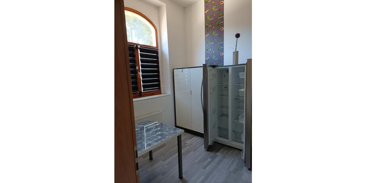 Erdgeschoßwohnung Erfurt - 2 Zimmer, 73 m&sup2;, 680&euro; | Angebot:26207177