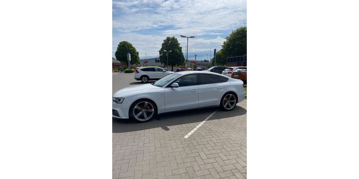 Audi A5 220.000 km 14.700 &euro; Eckernförde 24340