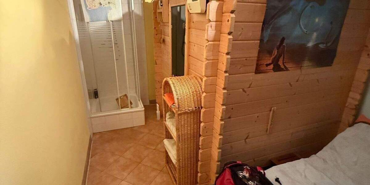 Einfamilienhaus Weißenfels Wengelsdorf - 8 Zimmer, 250 m&sup2;, 435.000&euro; | Angebot:25818951