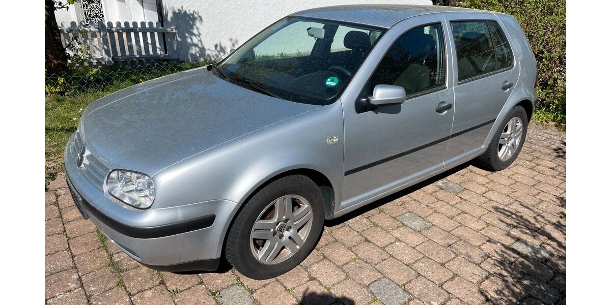 VW Golf 217.849 km 990 &euro; Aalen 73430