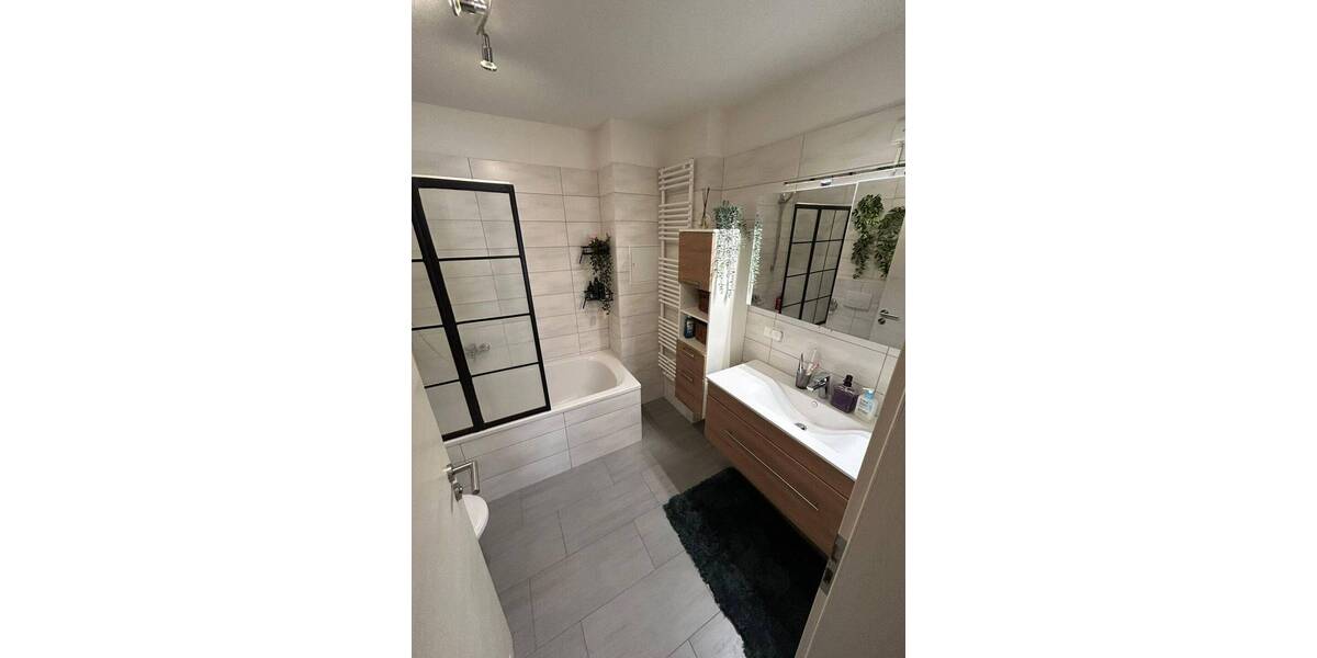 Etagenwohnung Chemnitz Sonnenberg - 3 Zimmer, 64 m&sup2;, 430&euro; | Angebot:26243388