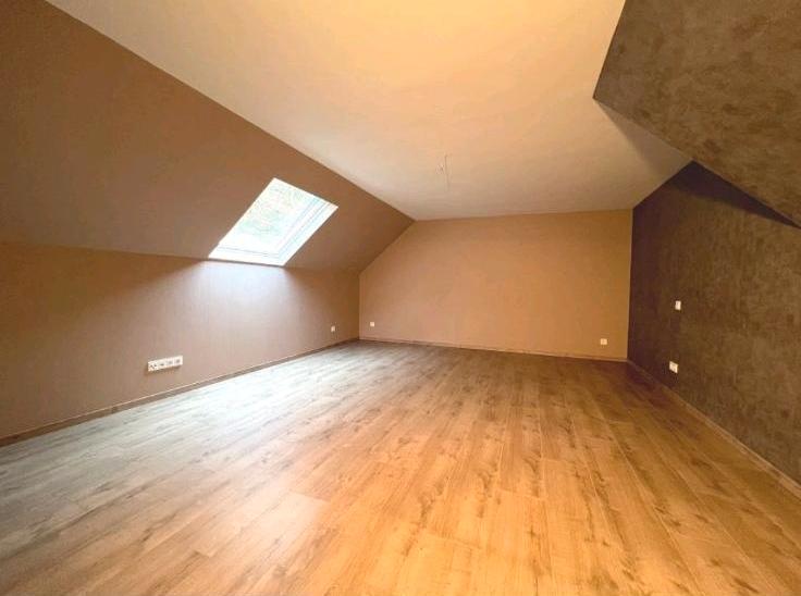Doppelhaushälfte Neumagen-Dhron Dhron - 10 Zimmer, 308 m&sup2;, 398.000&euro; | Angebot:26940660