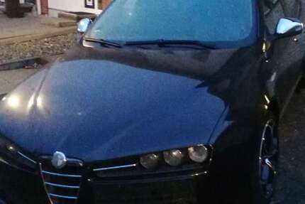 Alfa Romeo 159 140.000 km 2.800 &euro; Mönchengladbach 41063