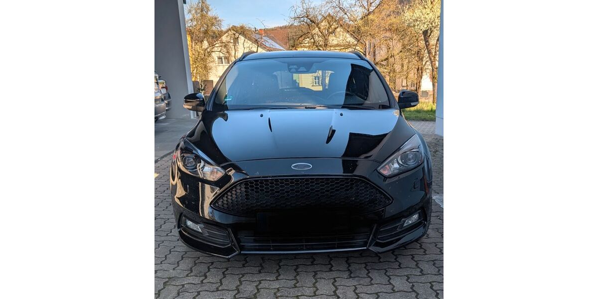 Ford Focus 165.000 km 10.890 &euro; Bad Staffelstein 96231