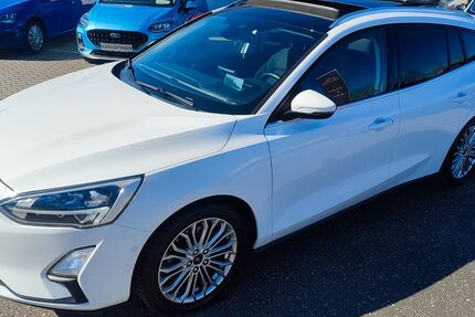 Ford Focus 73.730 km 14.450 &euro; Ebermannsdorf 92263