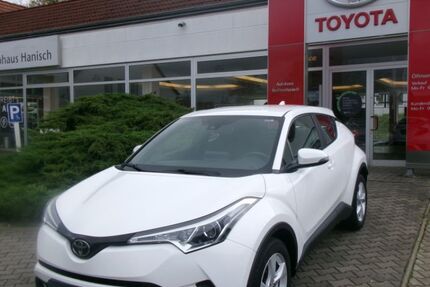 Toyota C-HR 107.500 km 14.290 &euro; Dresden 01259