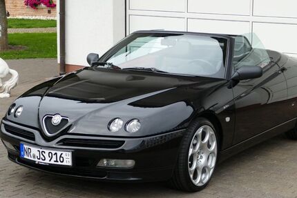 Alfa Romeo Spider 40.200 km 25.500 € Weilmünster 35789