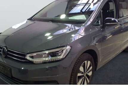 VW Touran 22.335 km 33.888 &euro; Berlin 10709