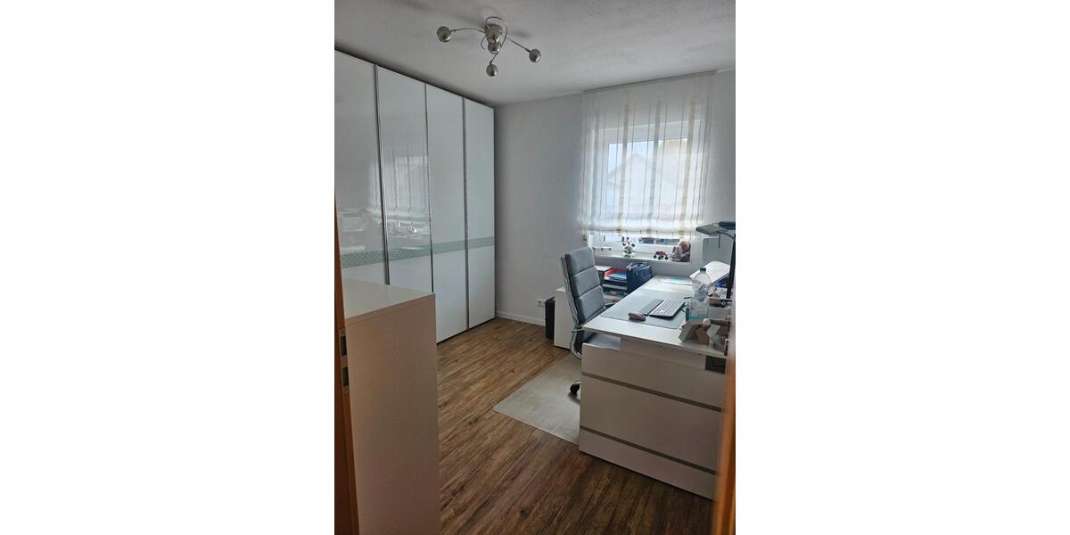 Erdgeschoßwohnung Ilbesheim bei Landau in der Pfalz - 3 Zimmer, 116 m&sup2;, 360.000&euro; | Angebot:26300349