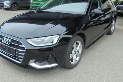 Audi A4 90.600 km 22.790 &euro; Petting 83367