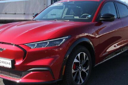 Ford Mustang Mach-E 16.800 km 29.980 &euro; Mittenaar 35756