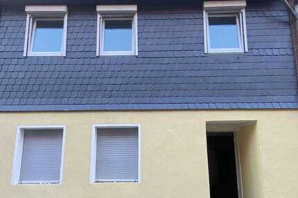 Haus Gronau - 5 Zimmer, 160 m&sup2;, 1.080&euro; | Angebot:25273767