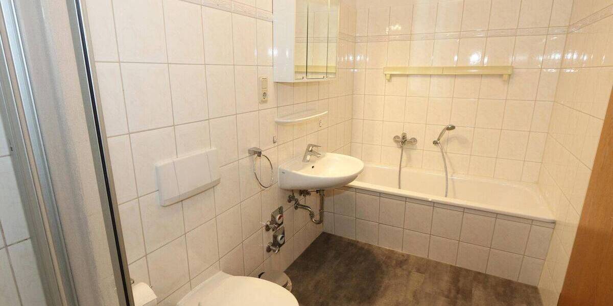 Etagenwohnung Goehren - 3 Zimmer, 88 m&sup2;, 280.000&euro; | Angebot:26330508