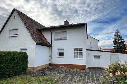 Haus Neustadt/Aisch Neustadt - 4 Zimmer, 109 m&sup2;, 285.000&euro; | Angebot:25338957