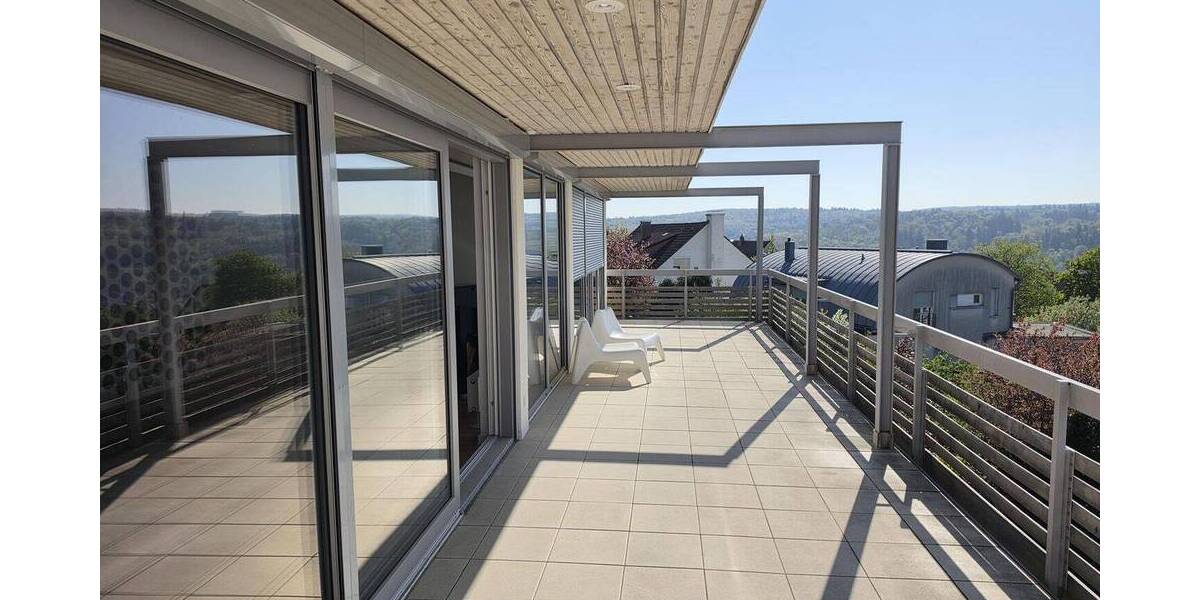 Bungalow Pforzheim Nordstadt - 6 Zimmer, 171 m&sup2;, 2.200&euro; | Angebot:26277512