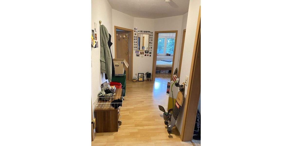 Obergeschosswohnung mit schönem Balkon Stadtnah 3 zimmer