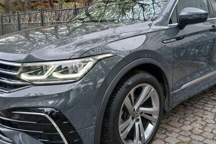 VW Tiguan 56.000 km 26.900 &euro; Berlin 12051