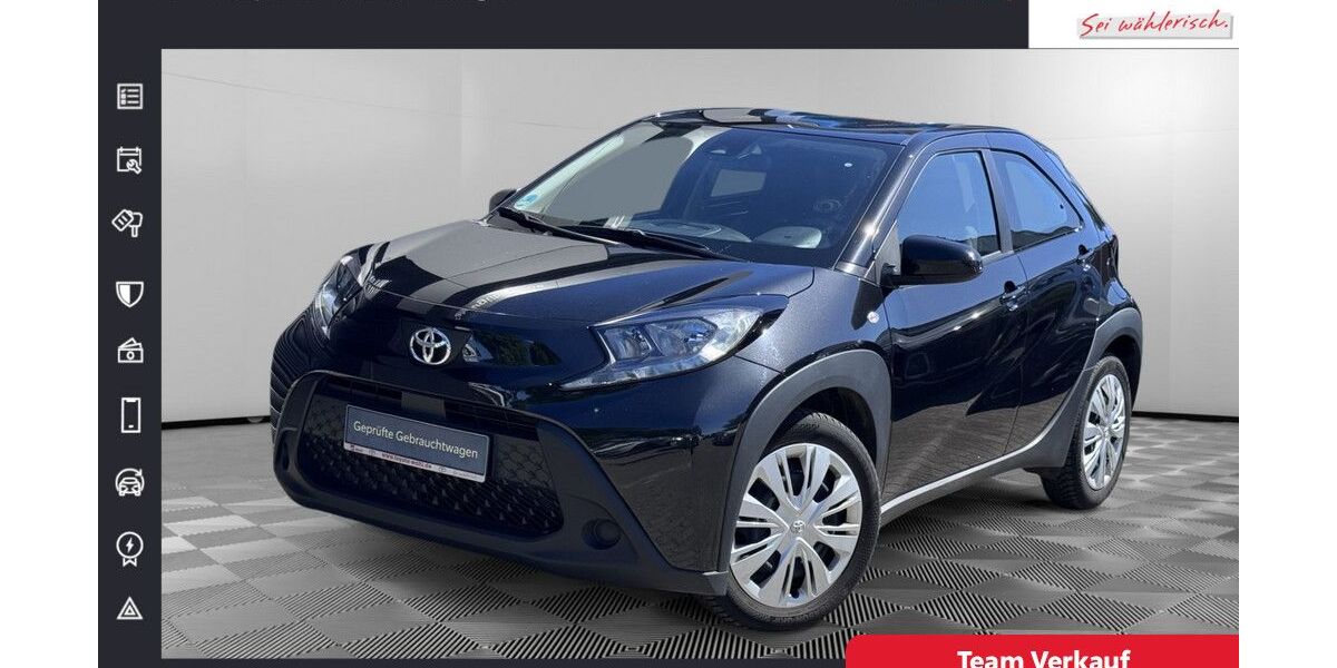 Toyota Aygo (X) 24.300 km 13.900 &euro; Neubrandenburg 17034
