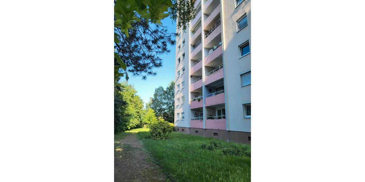 Etagenwohnung Saarbrücken Dudweiler - 4 Zimmer, 90 m&sup2;, 159.000&euro; | Angebot:27070627