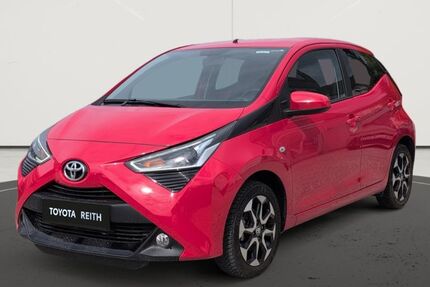 Toyota Aygo (X) 11.116 km 9.910 &euro; Ingolstadt 85055