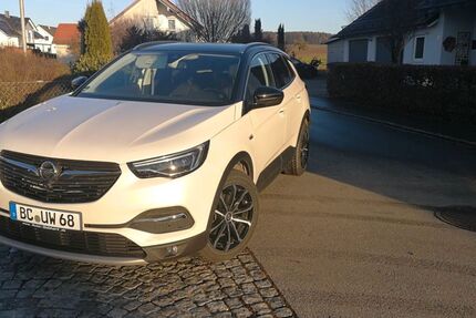 Opel Grandland (X) 97.000 km 16.300 &euro; Eberhardzell 88436