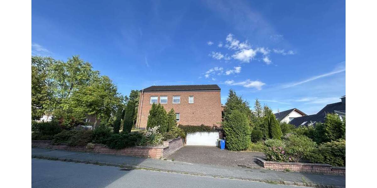 Haus zum Kaufen in Warburg 450.000 € 213 m² 9 zimmer