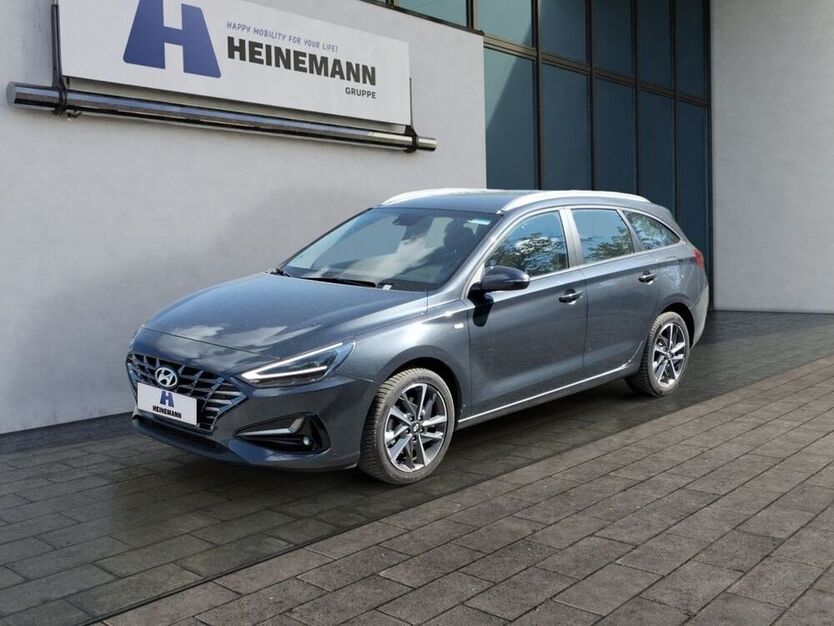 i30