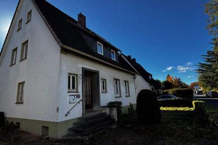 Wohnen in bester Lage - Zweifamilienhaus mit großem Grundstück in der Paderborner Südstadt! 6 zimmer