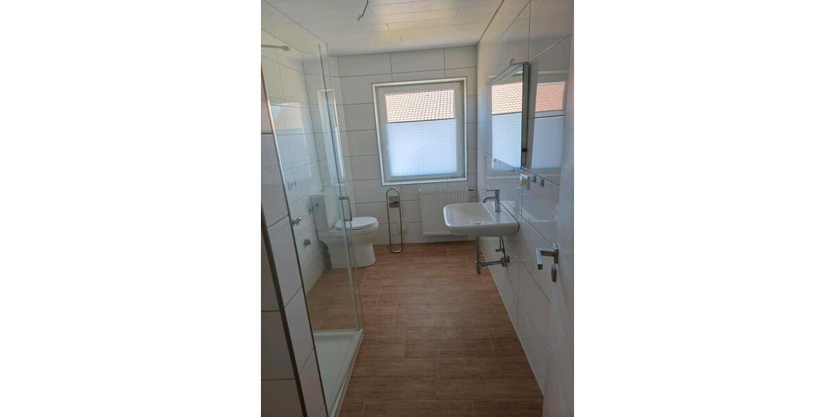 Etagenwohnung Aiterhofen - 3 Zimmer, 70 m&sup2;, 780&euro; | Angebot:26385687