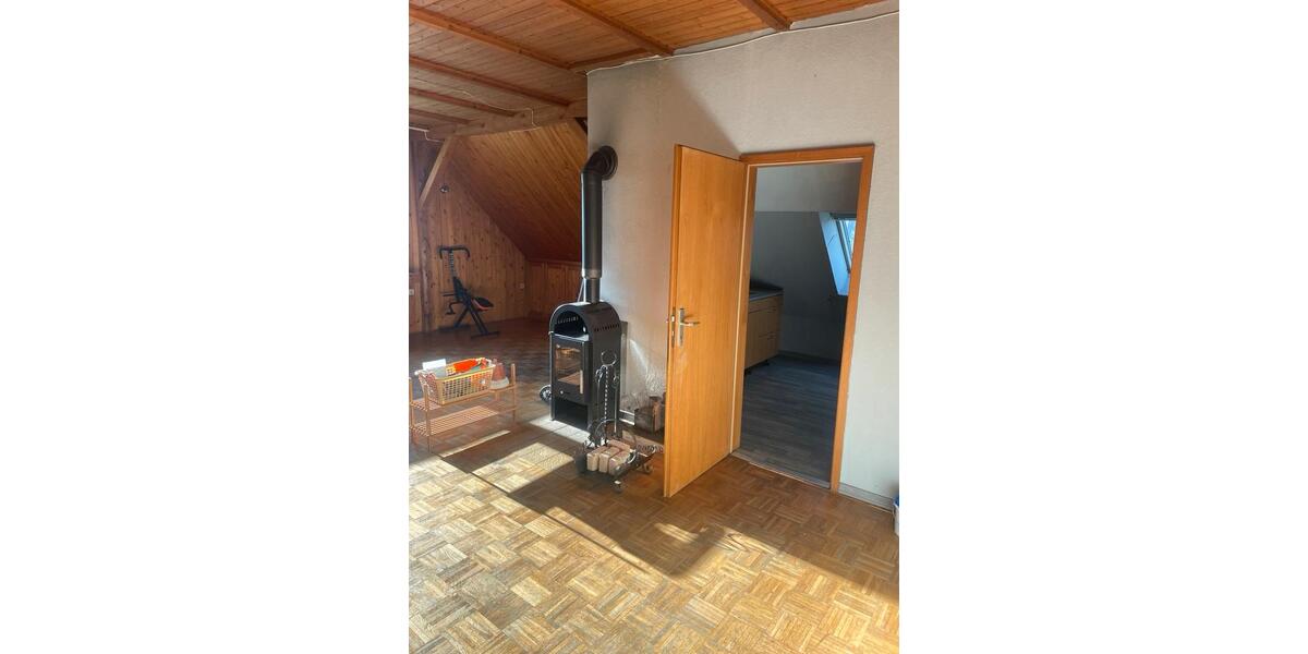 Einfamilienhaus Löhne - 7 Zimmer, 190 m&sup2;, 140.000&euro; | Angebot:25100026