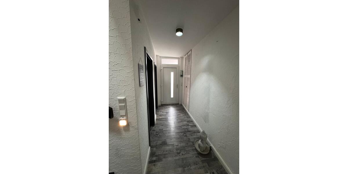 Reihenhaus Emden - 4 Zimmer, 133 m&sup2;, 275.000&euro; | Angebot:26549487