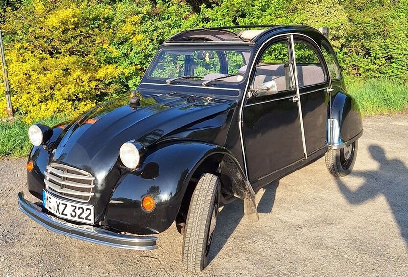 2 CV