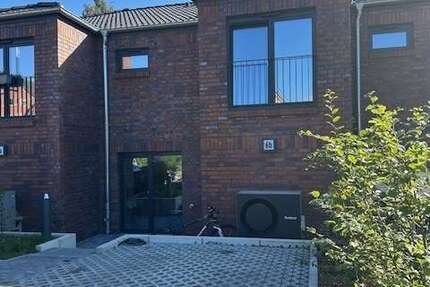 Haus zum Mieten in Eckernförde 1.918,80 € 147.6 m² 4 zimmer