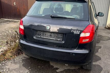 Skoda Fabia 223.000 km 999 &euro; Stuttgart 70197