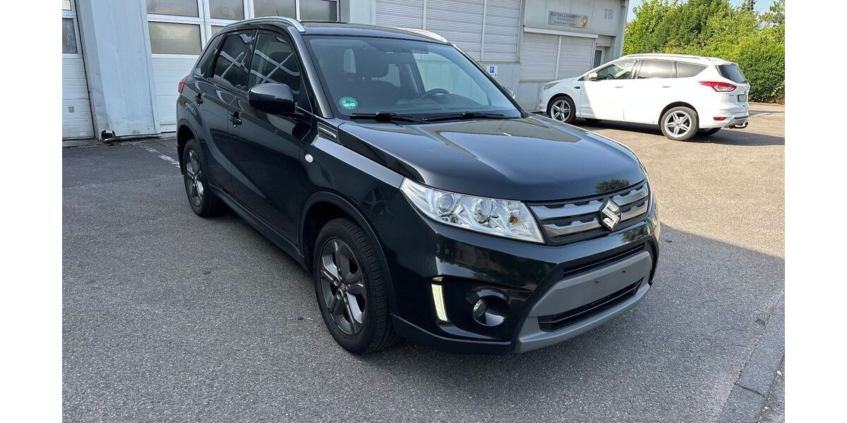 Suzuki Vitara 157.000 km 8.900 € Möglingen/Ludwigsburg 71696