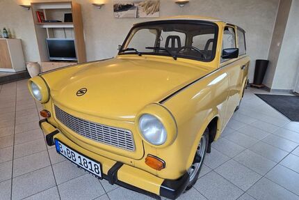 Trabant 601 52.288 km 3.980 &euro; Berlin 12555