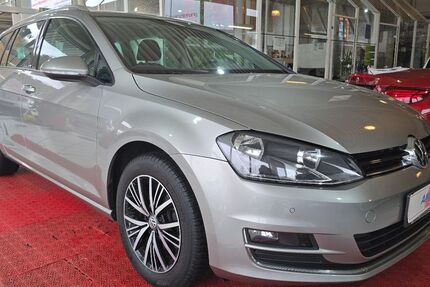 VW Golf 111.000 km 14.300 &euro; Lahnstein 56112