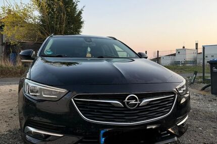 Opel Insignia 98.000 km 13.800 &euro; Wurzen 04808
